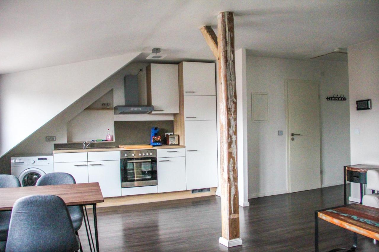 Exklusive 2 Zi. Dachgeschosswohnung In Top Lage! BRE Exteriér fotografie
